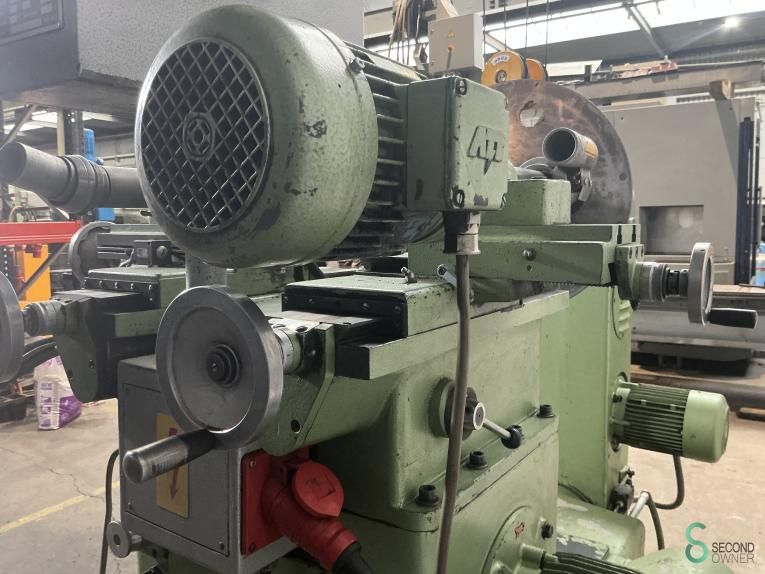 Horizontal lathes Hunger BTD 4- Brake-Drum-Lathe 1985