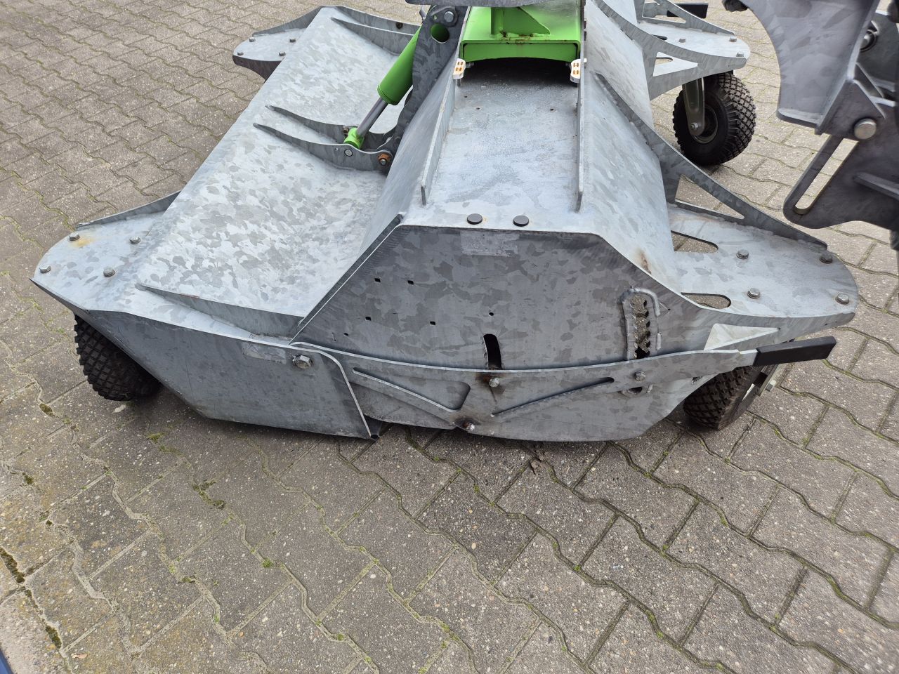 ZOCON VM-150 VEEGMACHINE MINI SHOVEL BOUWJAAR 2018