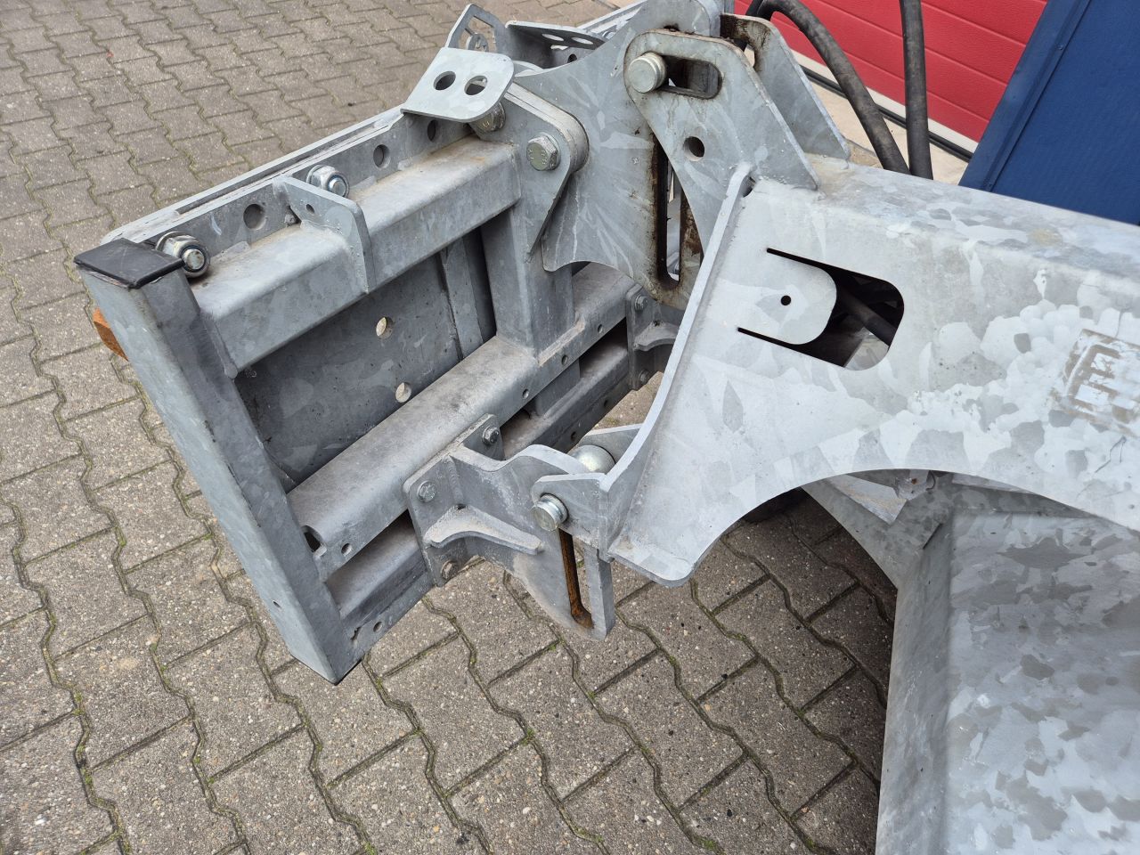 ZOCON VM-150 VEEGMACHINE MINI SHOVEL BOUWJAAR 2018