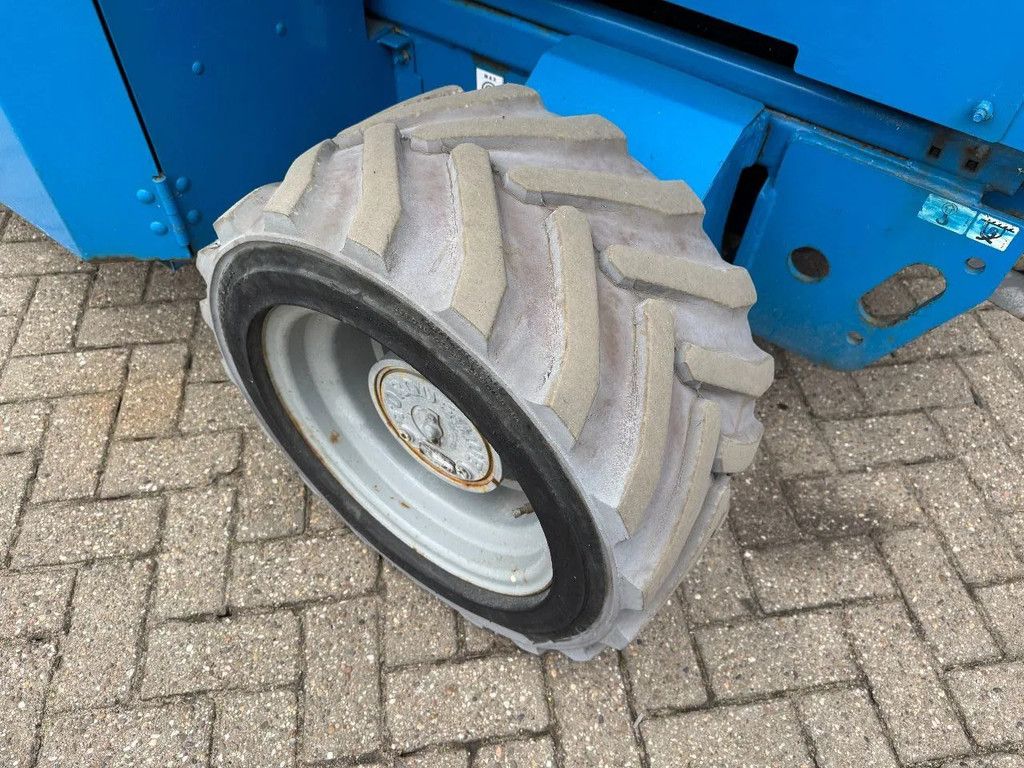 Genie GS2669DC Hoogwerker Schaarhoogwerker