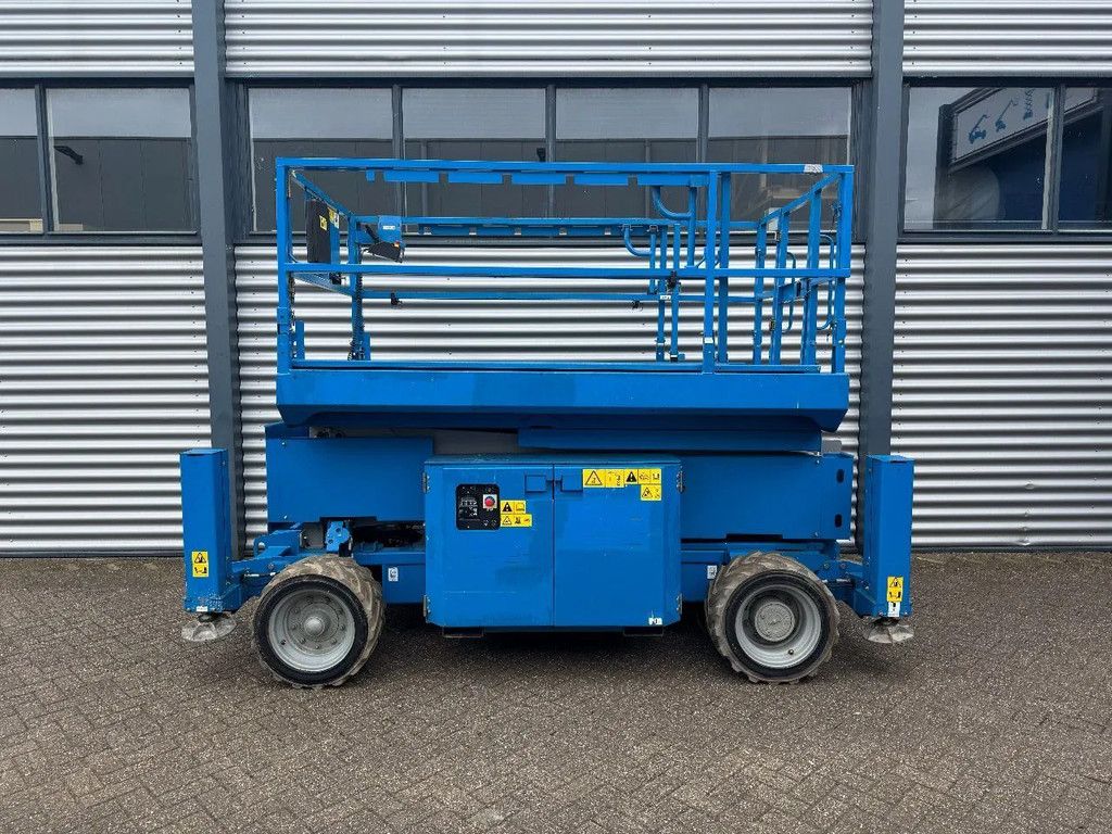 Genie GS2669DC Hoogwerker Schaarhoogwerker