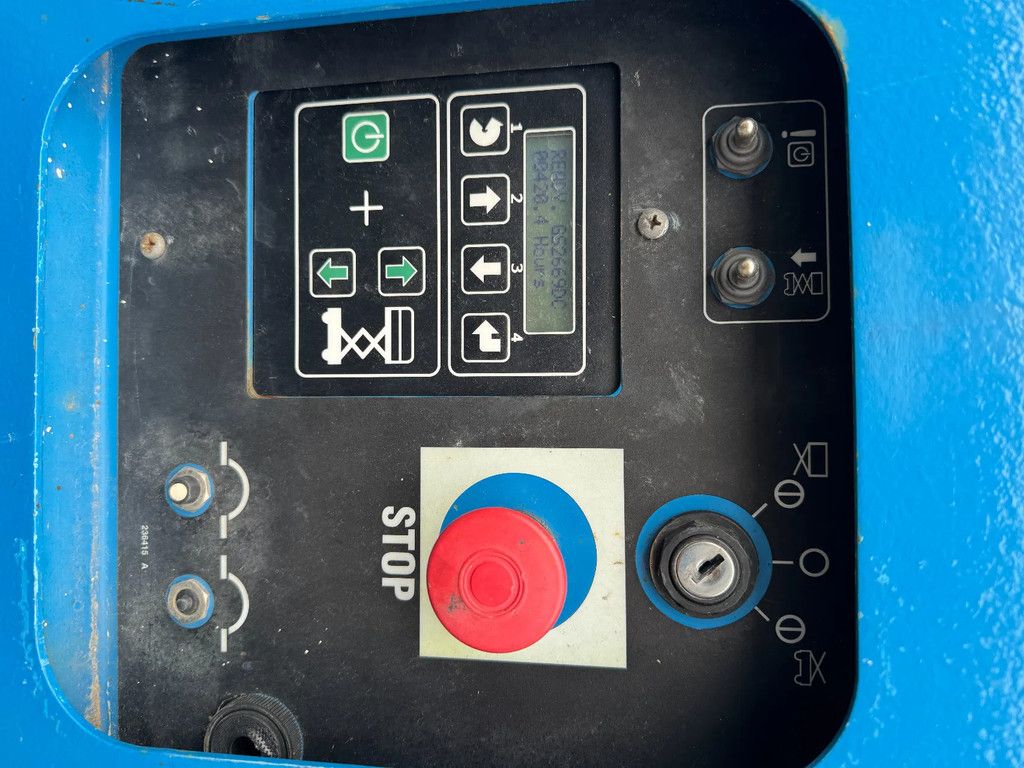 Genie GS2669DC Hoogwerker Schaarhoogwerker