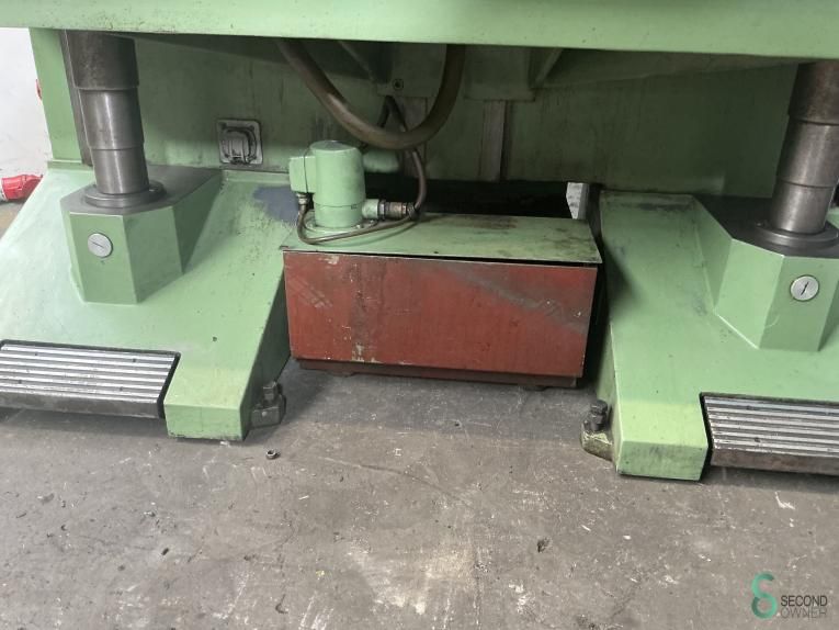 Reihenbohrmaschinen Aciera 22 VA - 22 VG