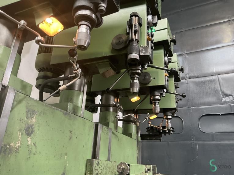 Reihenbohrmaschinen Aciera 22 VA - 22 VG