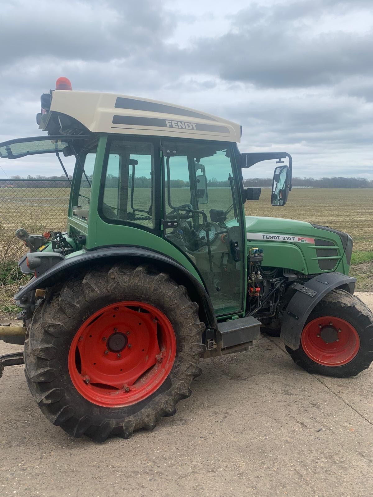Fendt 210 F vario profi