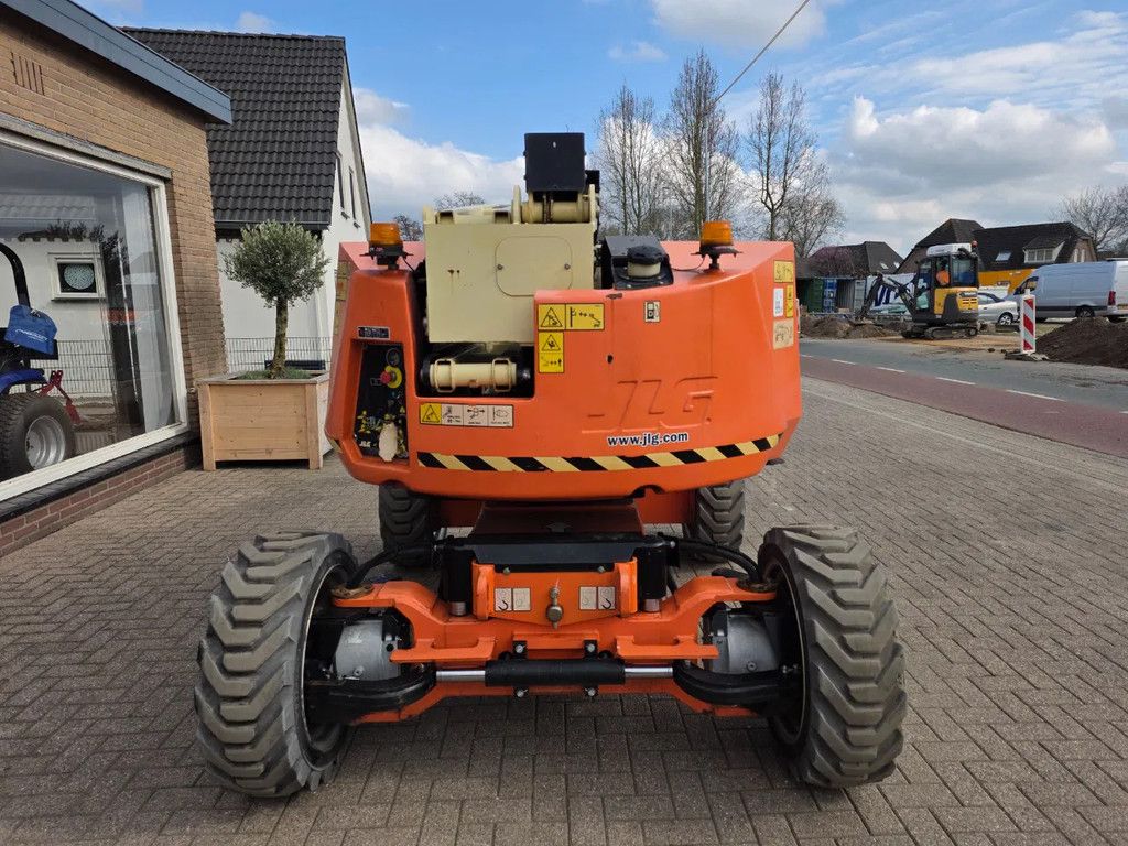 JLG H340aj elektrisch en diesel hoogwerker