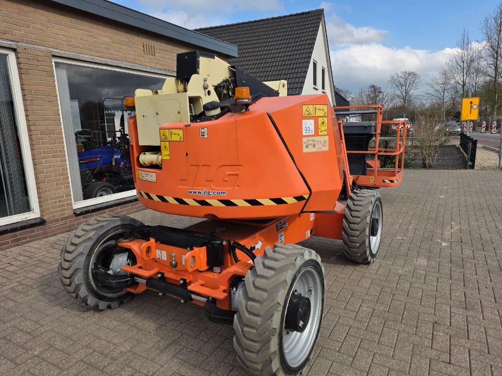 JLG H340aj elektrisch en diesel hoogwerker