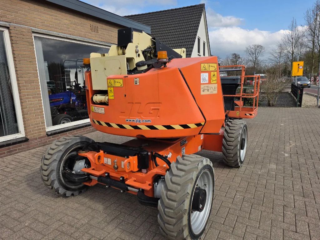JLG H340aj elektrisch en diesel hoogwerker