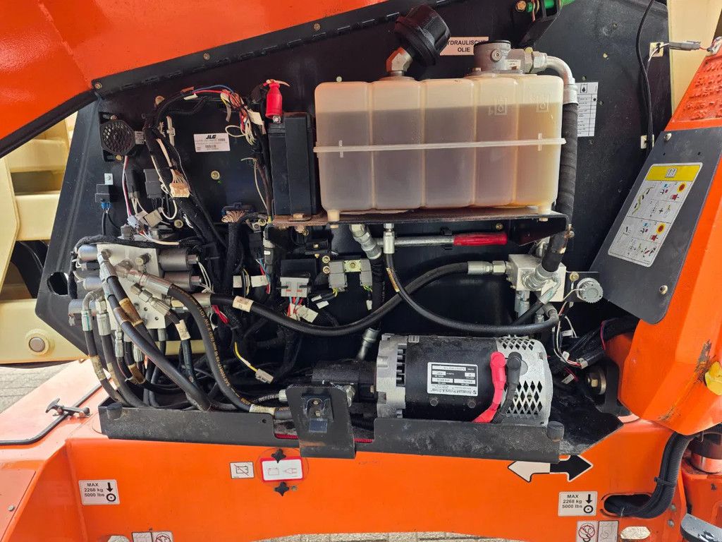 JLG H340aj elektrisch en diesel hoogwerker