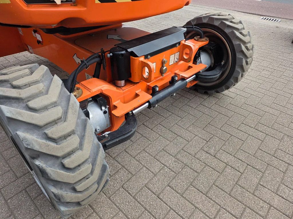 JLG H340aj elektrisch en diesel hoogwerker