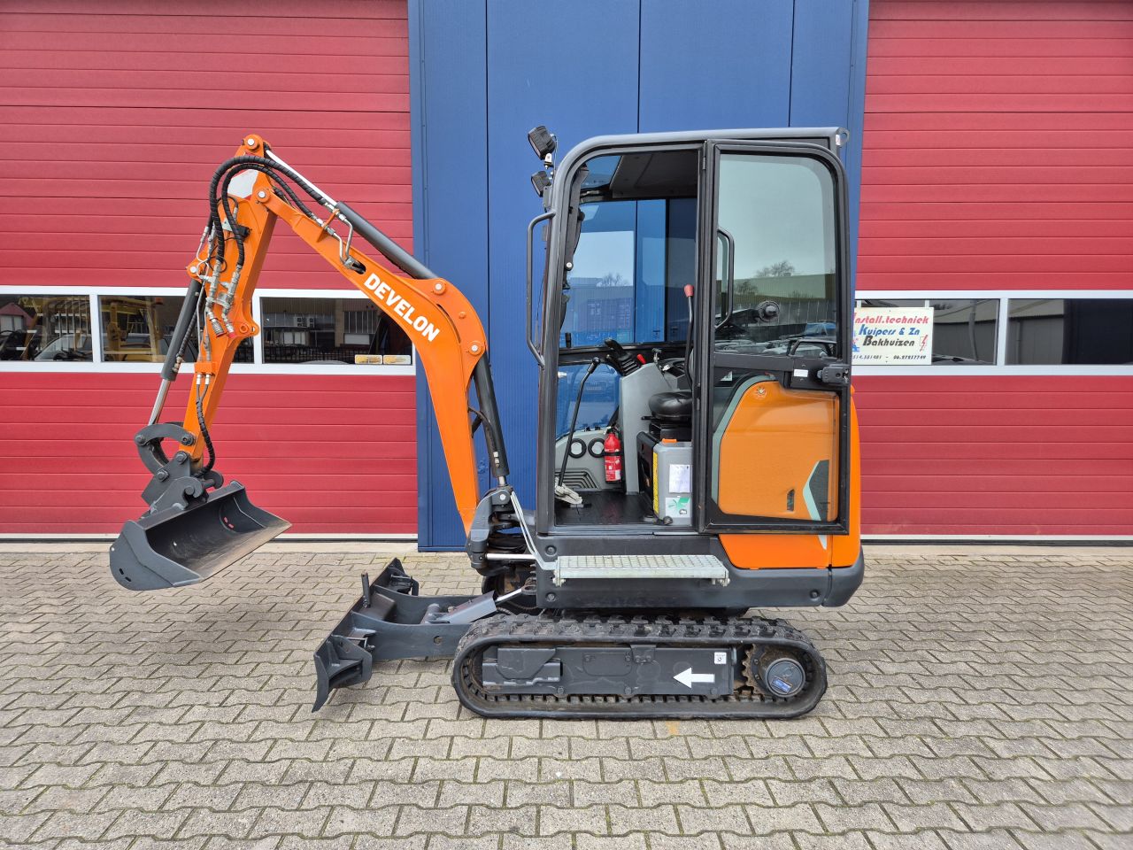 DOOSAN / DEVELON DX19 GRAAFMACHINE BJ 2020 SLECHTS 1800 UUR