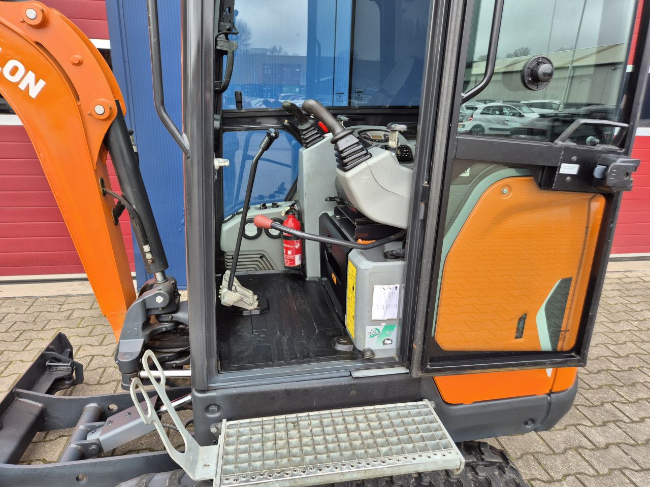 DOOSAN / DEVELON DX19 GRAAFMACHINE BJ 2020 SLECHTS 1800 UUR