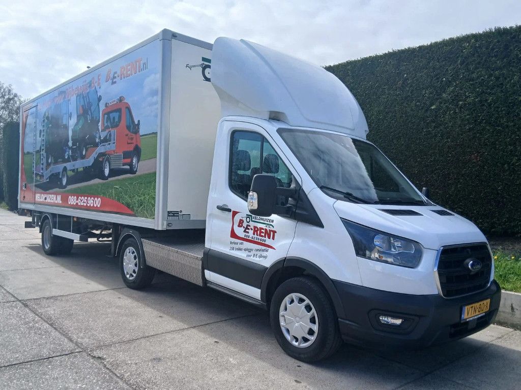 Ford Transit Gesloten oplegger 6,5 m.