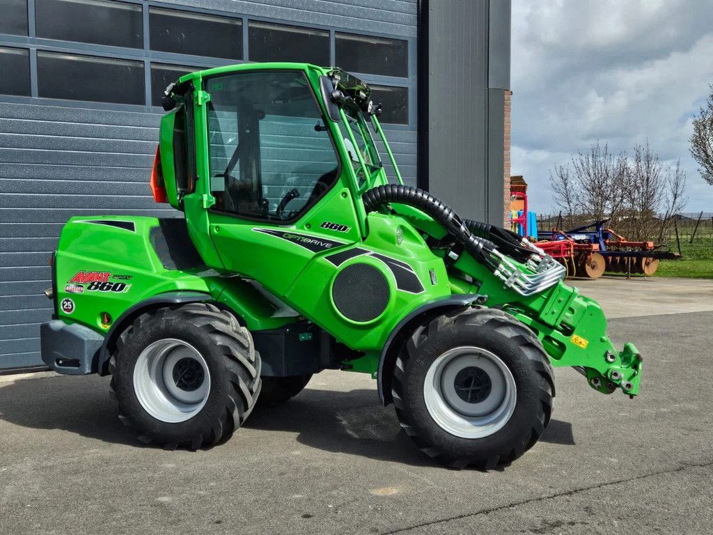 Avant 860i GTX Cabine