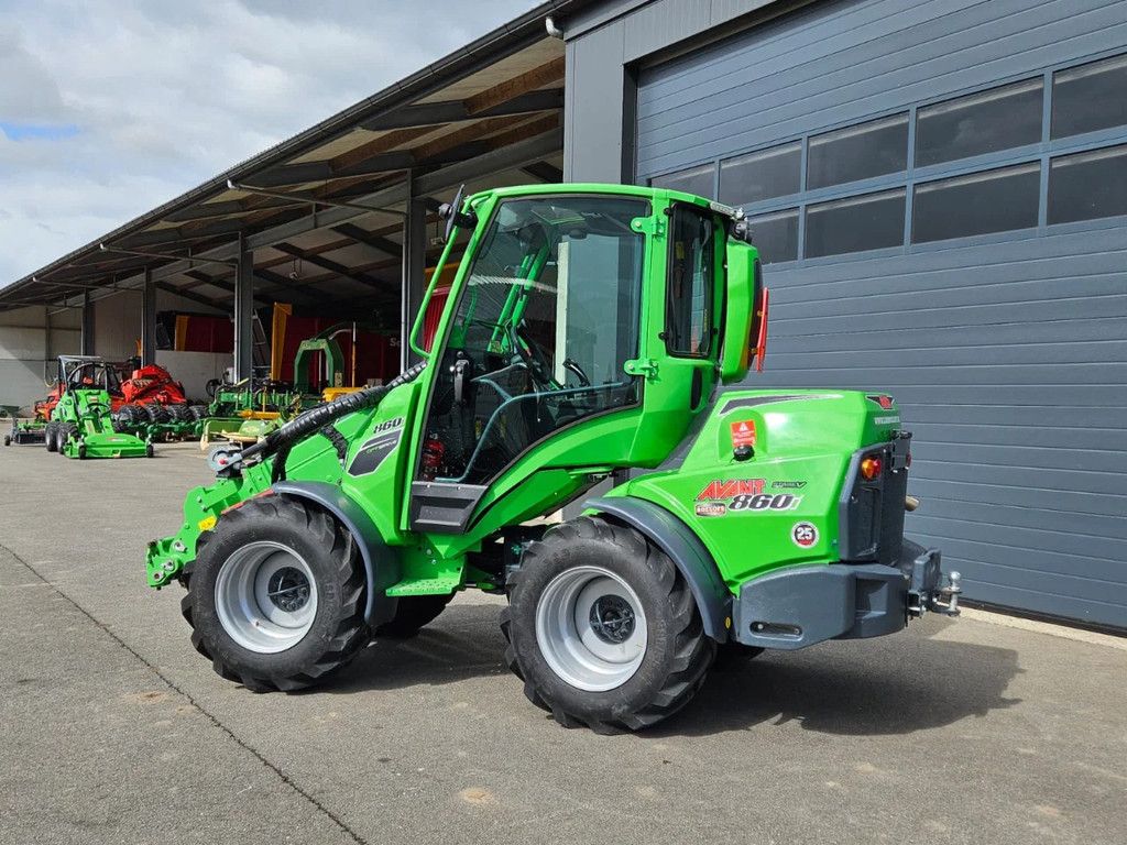 Avant 860i GTX Cabine