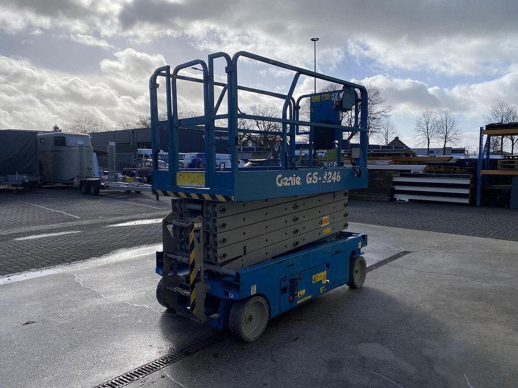 2010 Genie GS3246, Schaar hoogwerker, 12 meter