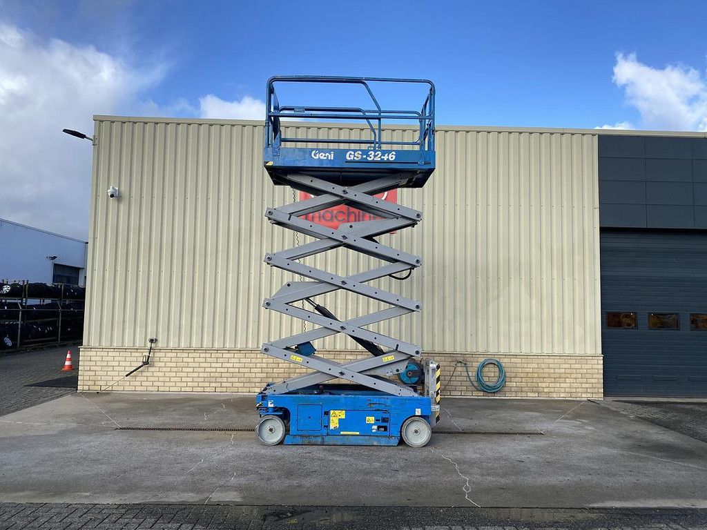 2010 Genie GS3246, Schaar hoogwerker, 12 meter