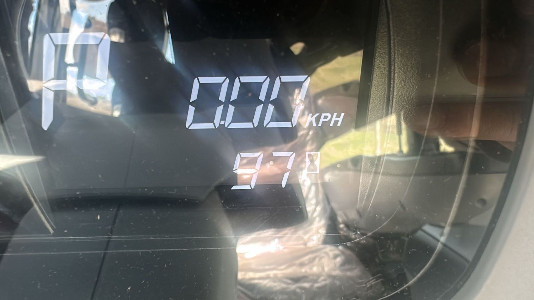 Valtra G125 Active met kruipbak