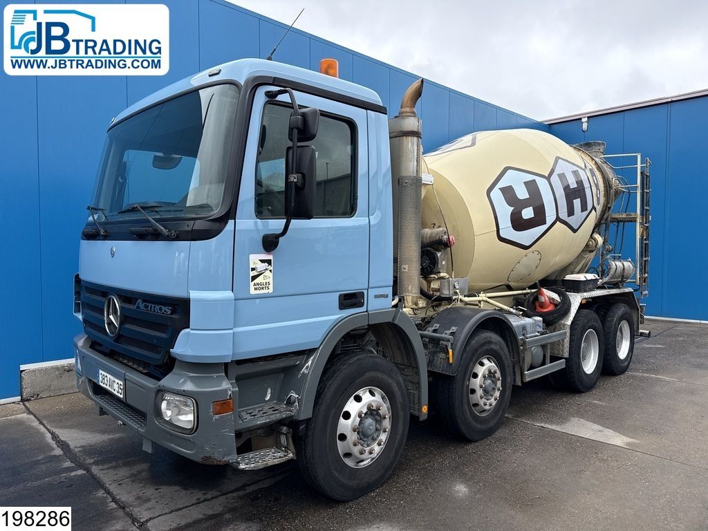 Mercedes Actros 3236 8x4, EPS, Liebherr 8m3