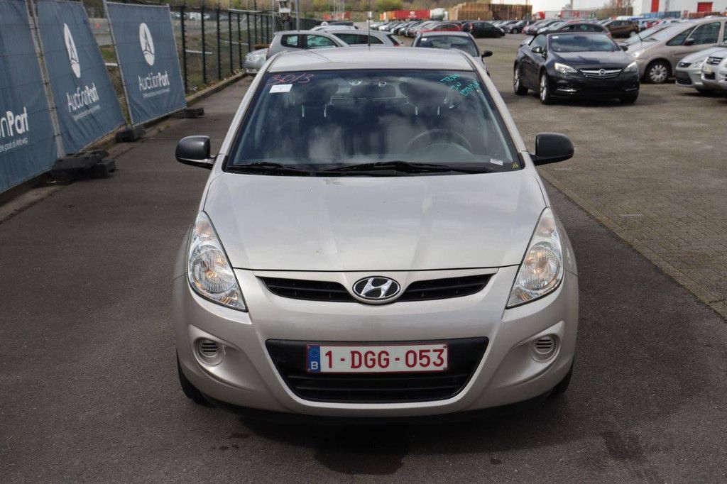 Hyundai i20 Petrol 78hp Passenger Car 2012 (Margin)
