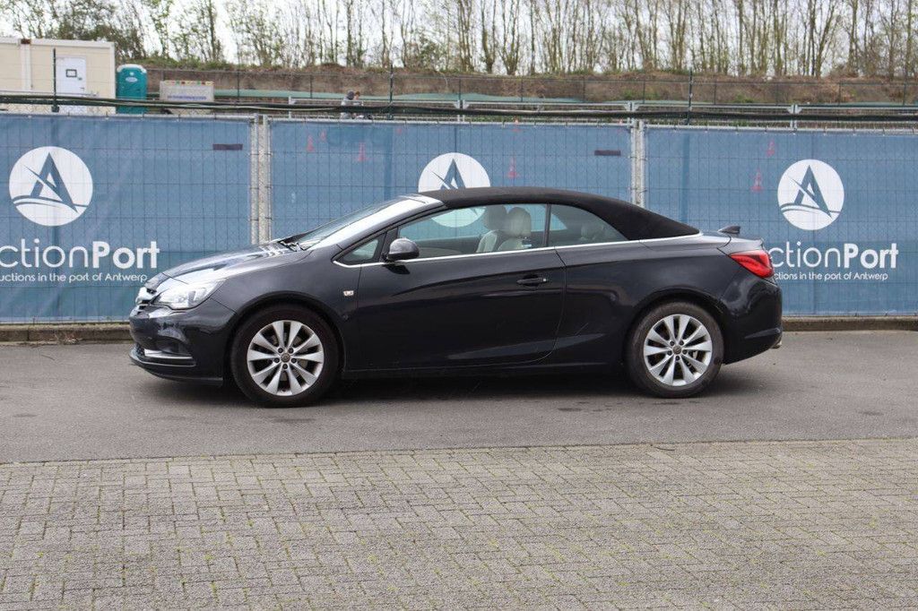Convertible Opel Cascada Petrol 140hp 2016 (Margin)