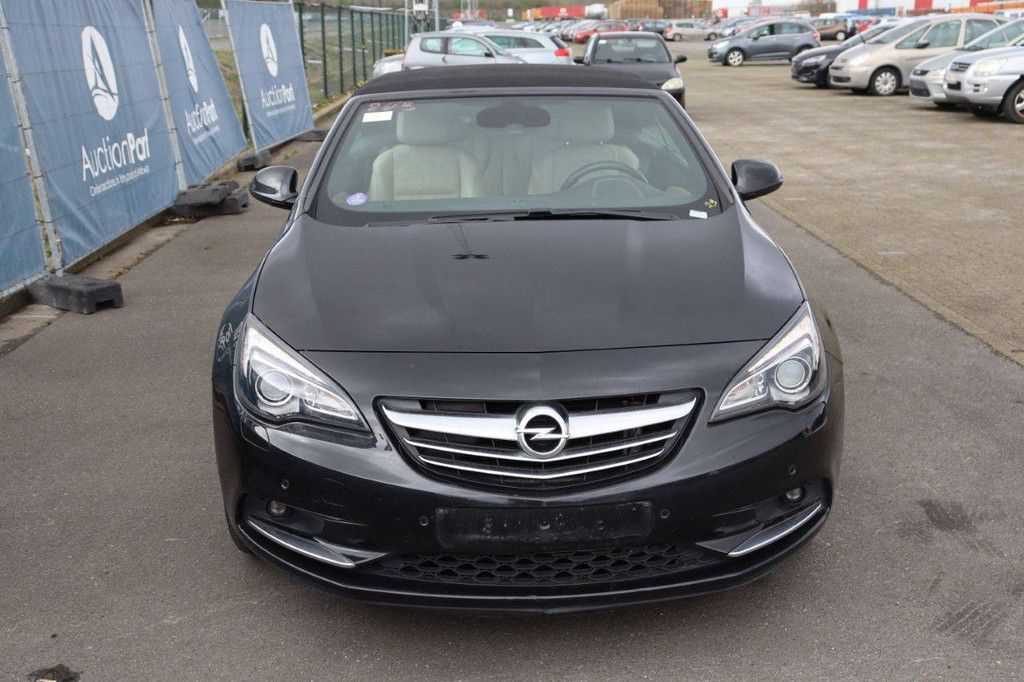 Convertible Opel Cascada Petrol 140hp 2016 (Margin)