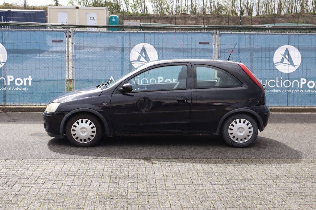 Passenger car Opel Corsa Diesel 70hp 2005 (Margin)