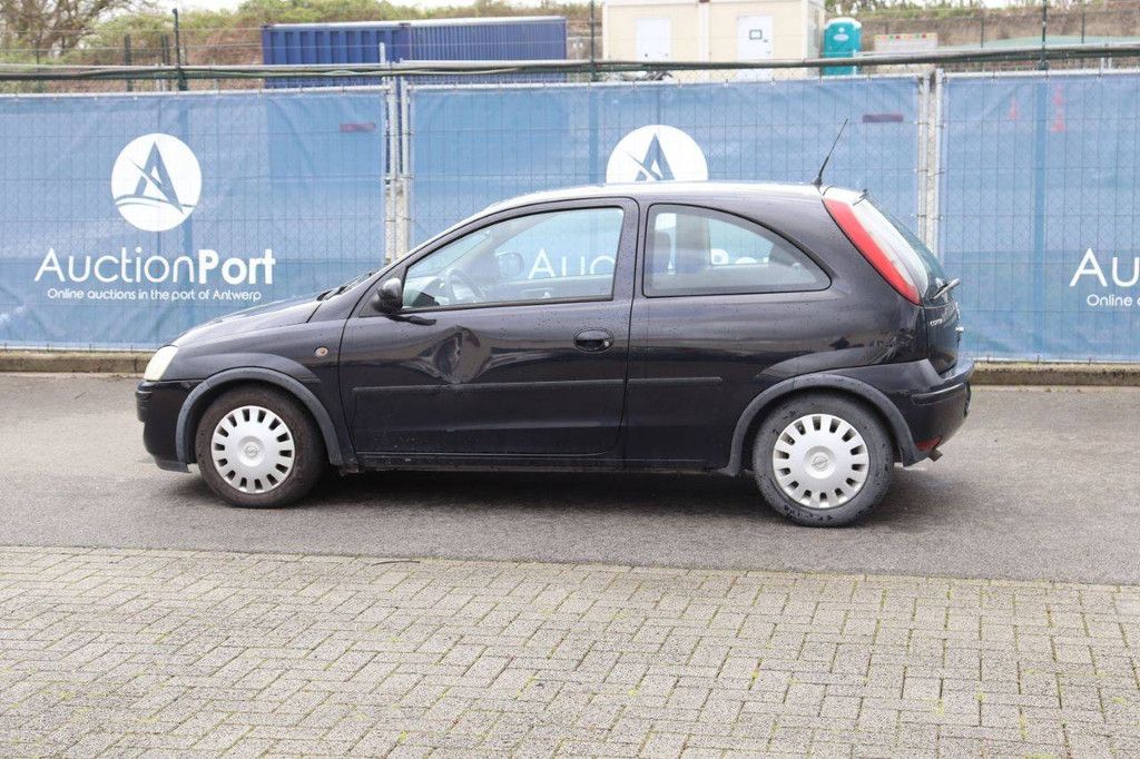 Passenger car Opel Corsa Diesel 70hp 2005 (Margin)