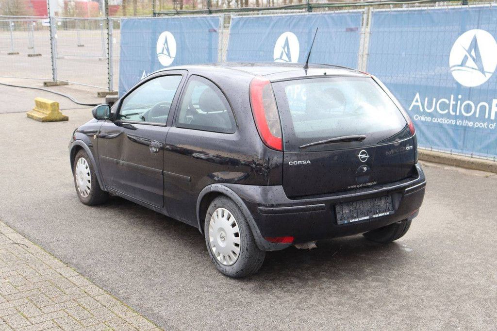 Passenger car Opel Corsa Diesel 70hp 2005 (Margin)