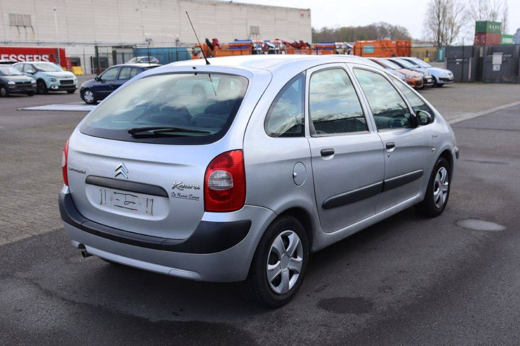 Passenger car Citroën Xsara Petrol 137hp 2005 (Margin)