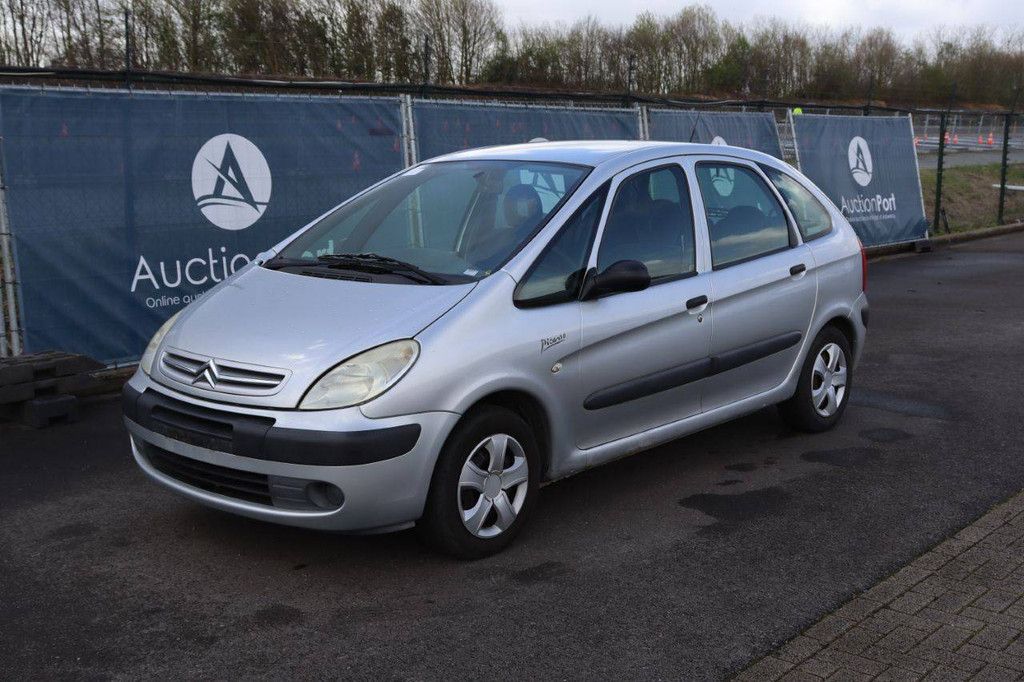Passenger car Citroën Xsara Petrol 137hp 2005 (Margin)