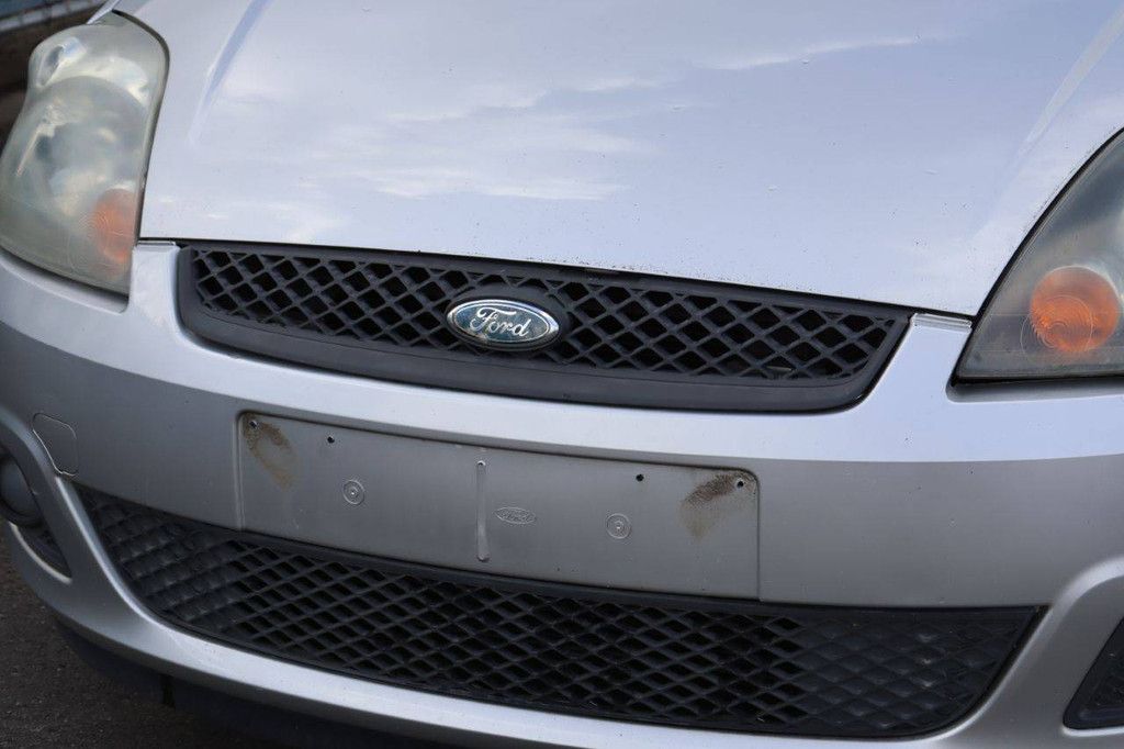 Passenger car Ford Fiesta Petrol 80hp 2006 (Margin)