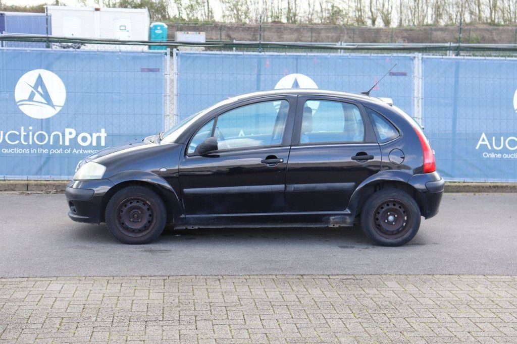 Passenger car Citroën C3 Petrol 110hp 2003 (Margin)