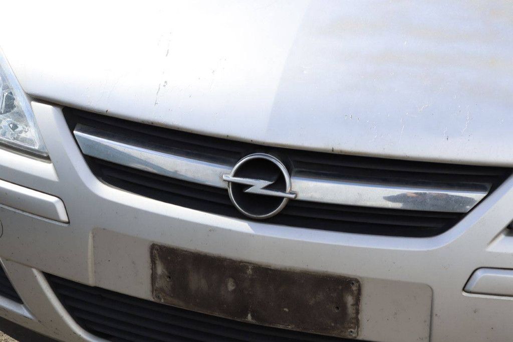 Passenger car Opel Corsa Petrol 60hp 2004 (Margin)