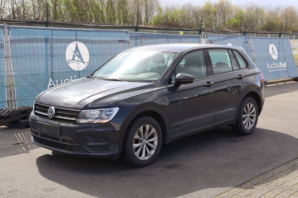 Passenger car Volkswagen Tiguan Diesel 115hp 2017 (Margin)