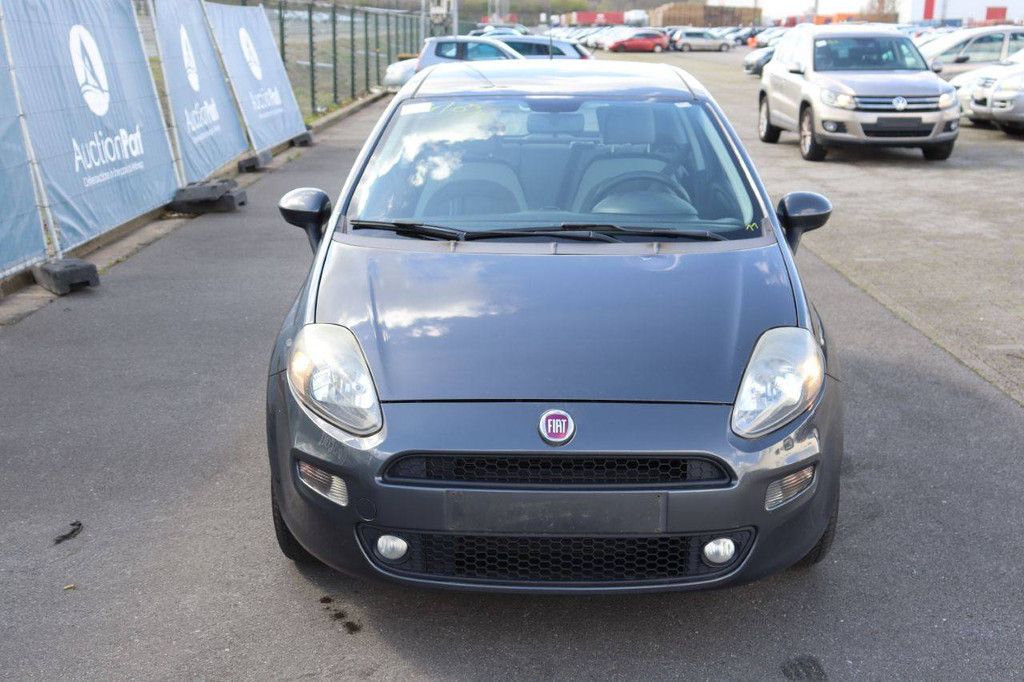 Passenger car Fiat Punto Petrol 69hp 2013 (Margin)