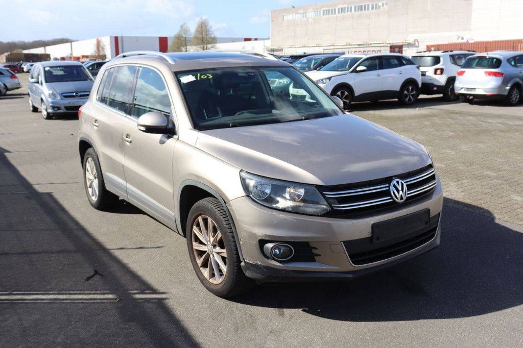 SUV Volkswagen Tiguan Diesel 140hp 2012 (Margin)