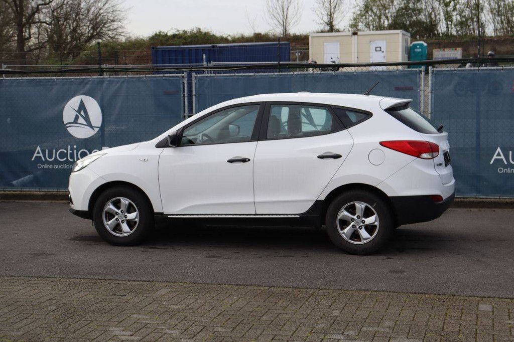 SUV Hyundai ix35 Petrol 136hp 2013 (Margin)