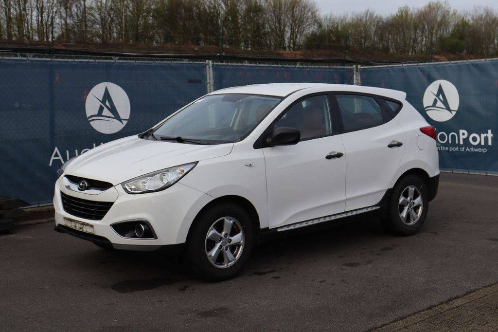 SUV Hyundai ix35 Petrol 136hp 2013 (Margin)