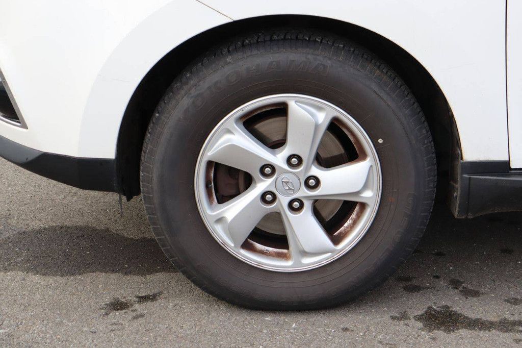 SUV Hyundai ix35 Petrol 136hp 2013 (Margin)