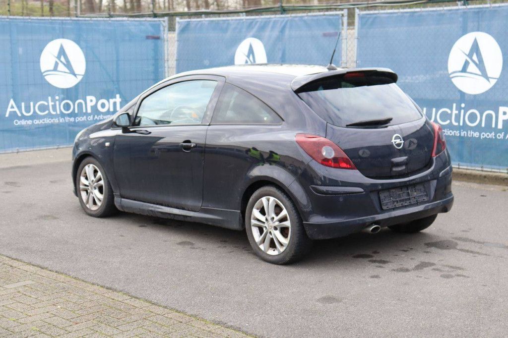 Passenger car Opel Corsa Diesel 75hp 2011 (Margin)