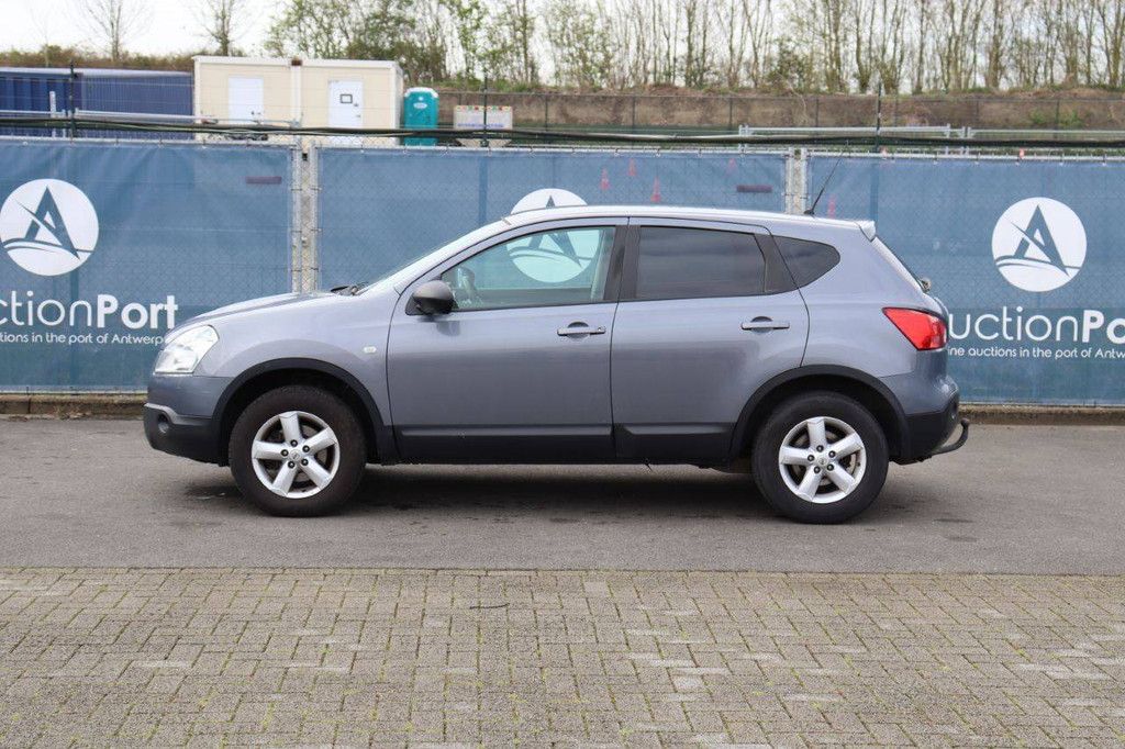 SUV Nissan Qashqai Diesel 106 PS 2008 (Margin)