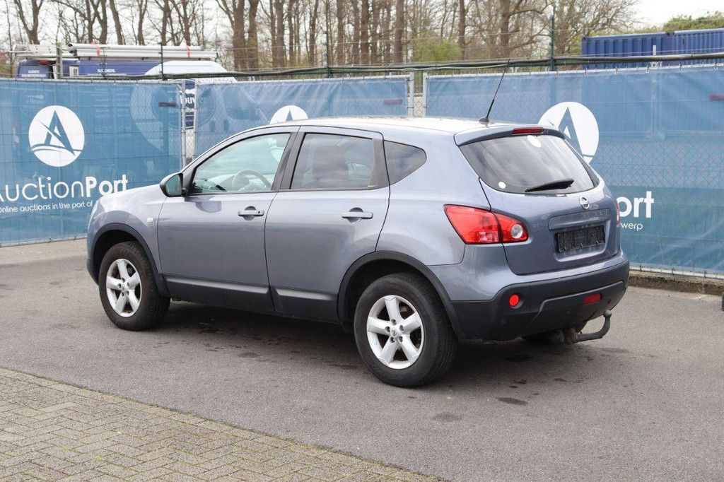 SUV Nissan Qashqai Diesel 106 PS 2008 (Margin)