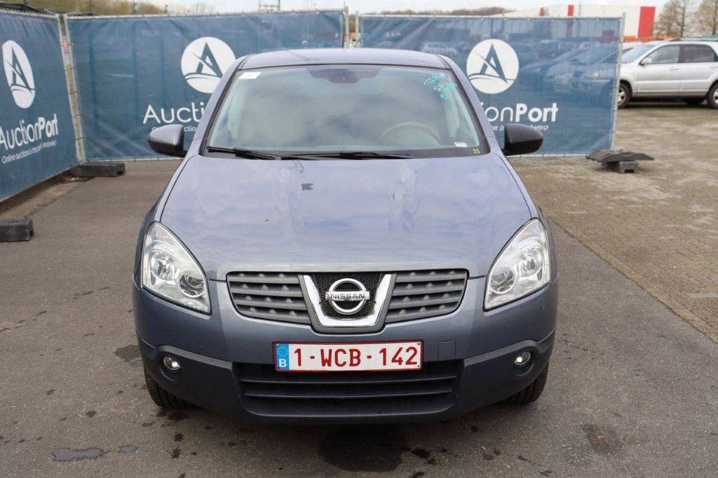SUV Nissan Qashqai Diesel 106 PS 2008 (Margin)