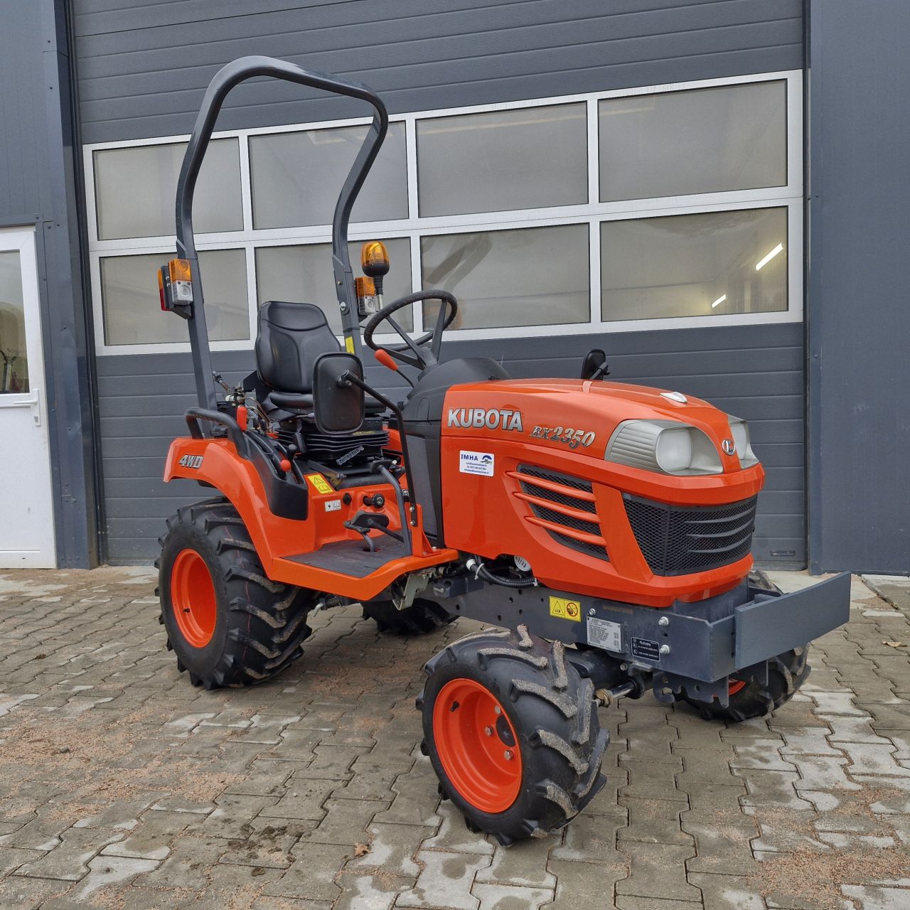 Kubota bx2350