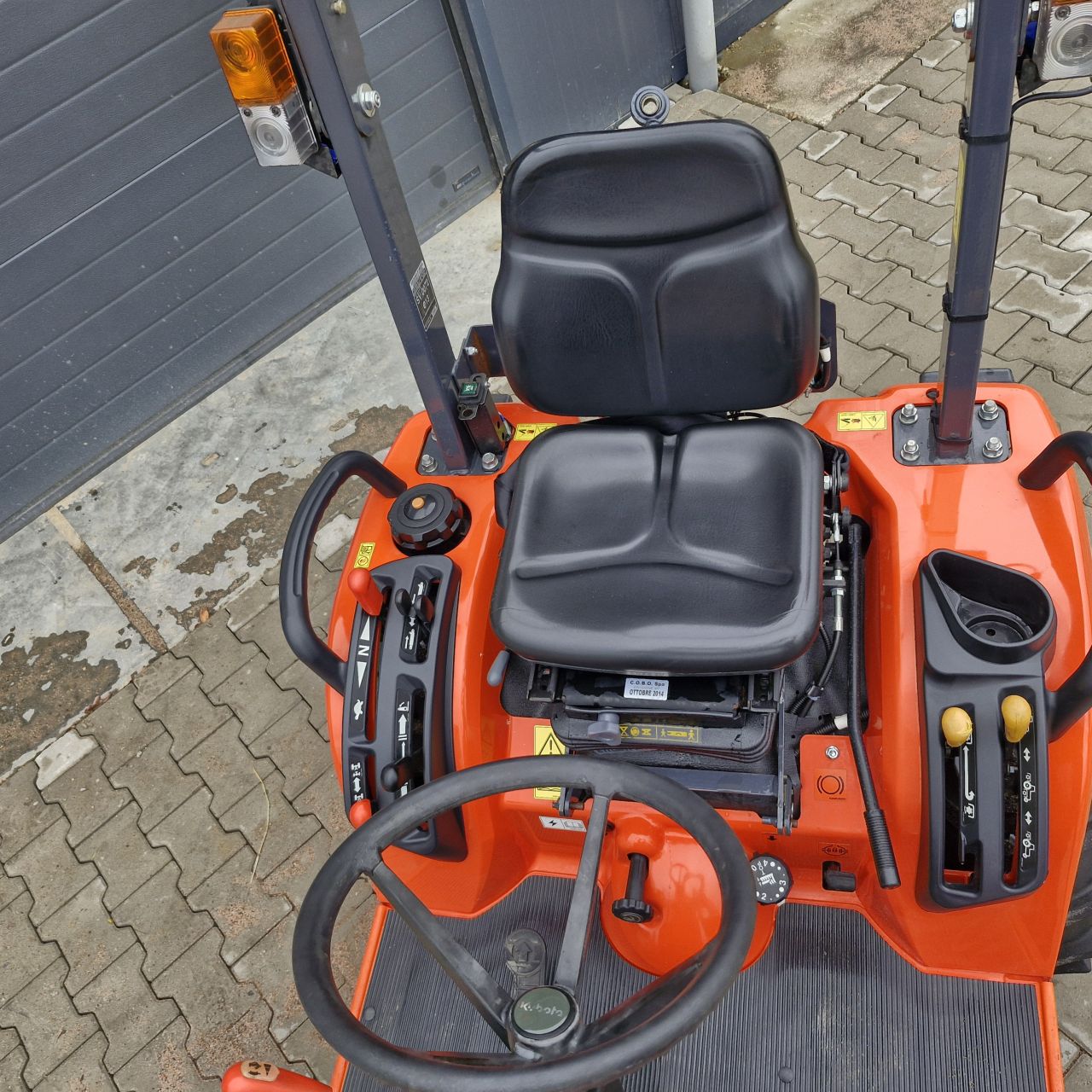 Kubota bx2350