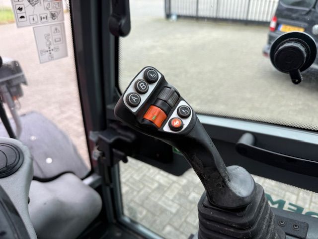 Weidemann 2080T 4.3m Hefh 2.5T Hefv bj2019 Telescoop Shovel ZGST