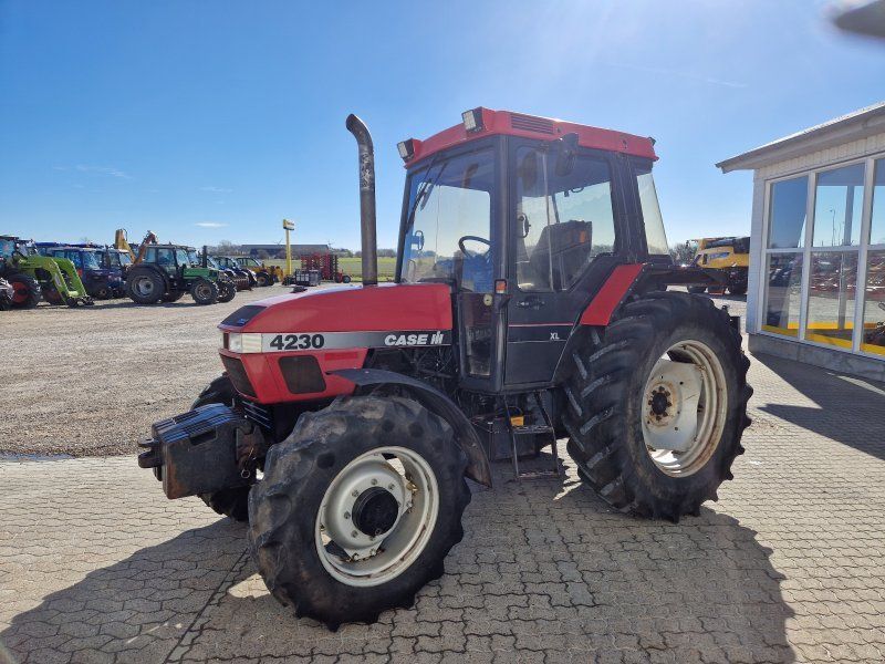 Case IH 4230 XL