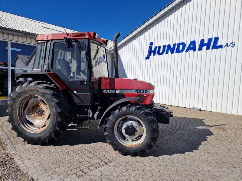 Case IH 4230 XL