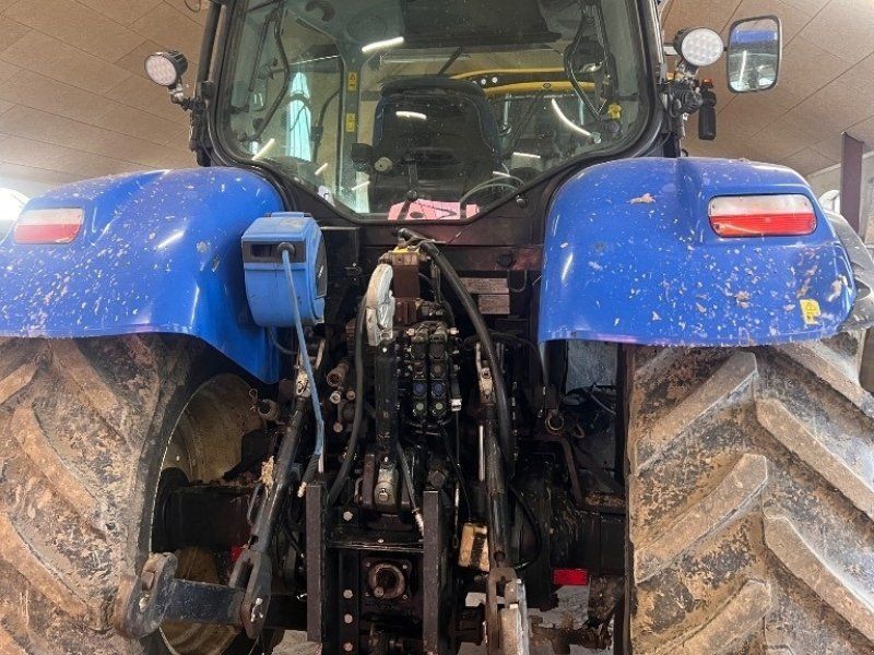 New Holland T 7.210